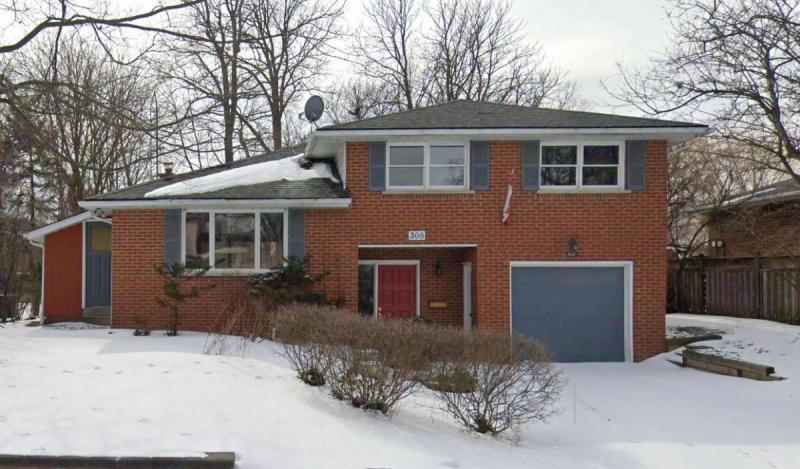 368 Maplewood Crescent